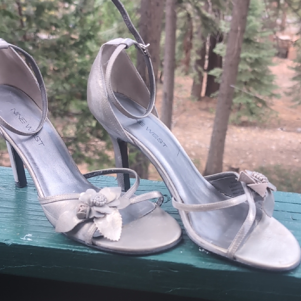 Nine West Capello Sandals In Taupe 7.5